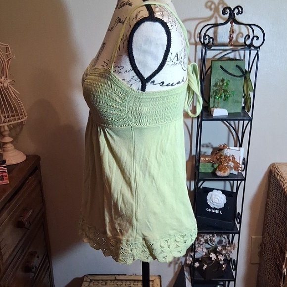 ABERCROMBIE & FITCH GREEN BABYDOLL SMOCKED BACKLESS TOP SIZE SMALL - Picture 5 of 5